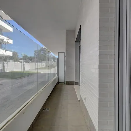 Brand New Modern Ground Floor In With Rooftop Pool And Gym Апартаменты Марбелья